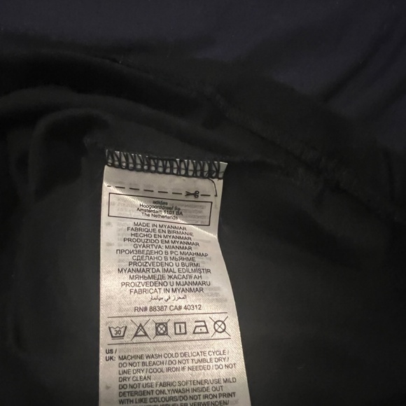 Adidas Originals Fun SS Trefoil Tee - Picture 8 of 8